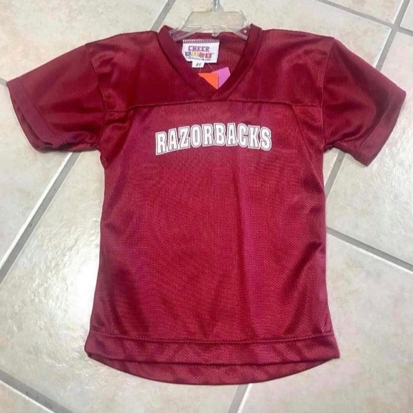 Unisex Size 2T or 3T Razorbacks Logo Mesh Football Uniform Sports Jersey NWT - Picture 1 of 3